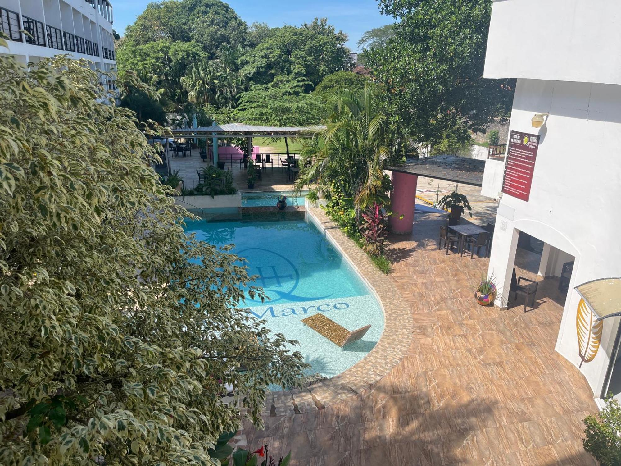 Hotel D Marco Exxpres Palenque Exterior photo