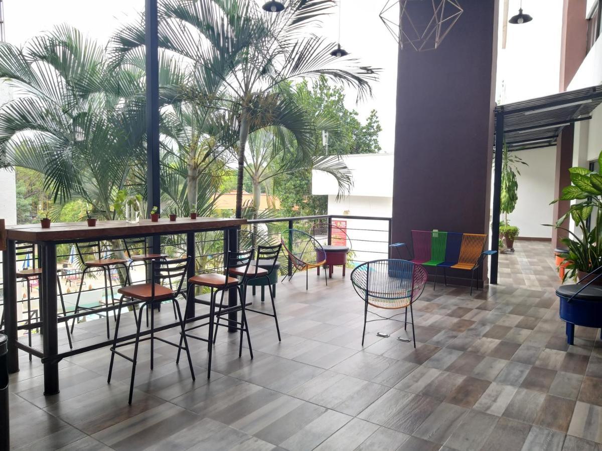 Hotel D Marco Exxpres Palenque Exterior photo